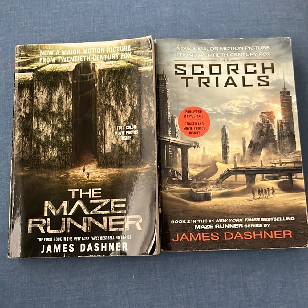 The Maze Runner & Scorch Trials Books 1&2 In The Series by James Dashner SC